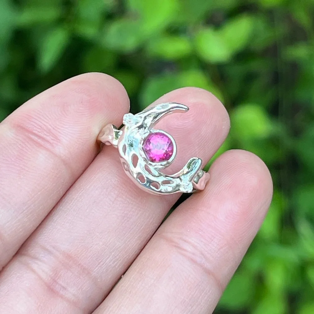 Sterling silver adjustable pink‎ tourmaline ring